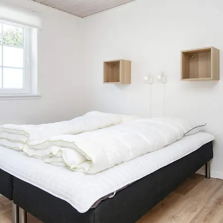 Three-bedroom In Hemmet 68 Holiday home Falen