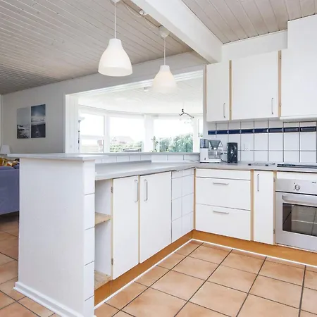 Three-bedroom In Hemmet 68 * Falen